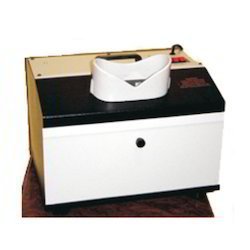 U V inspection cabinet longwave